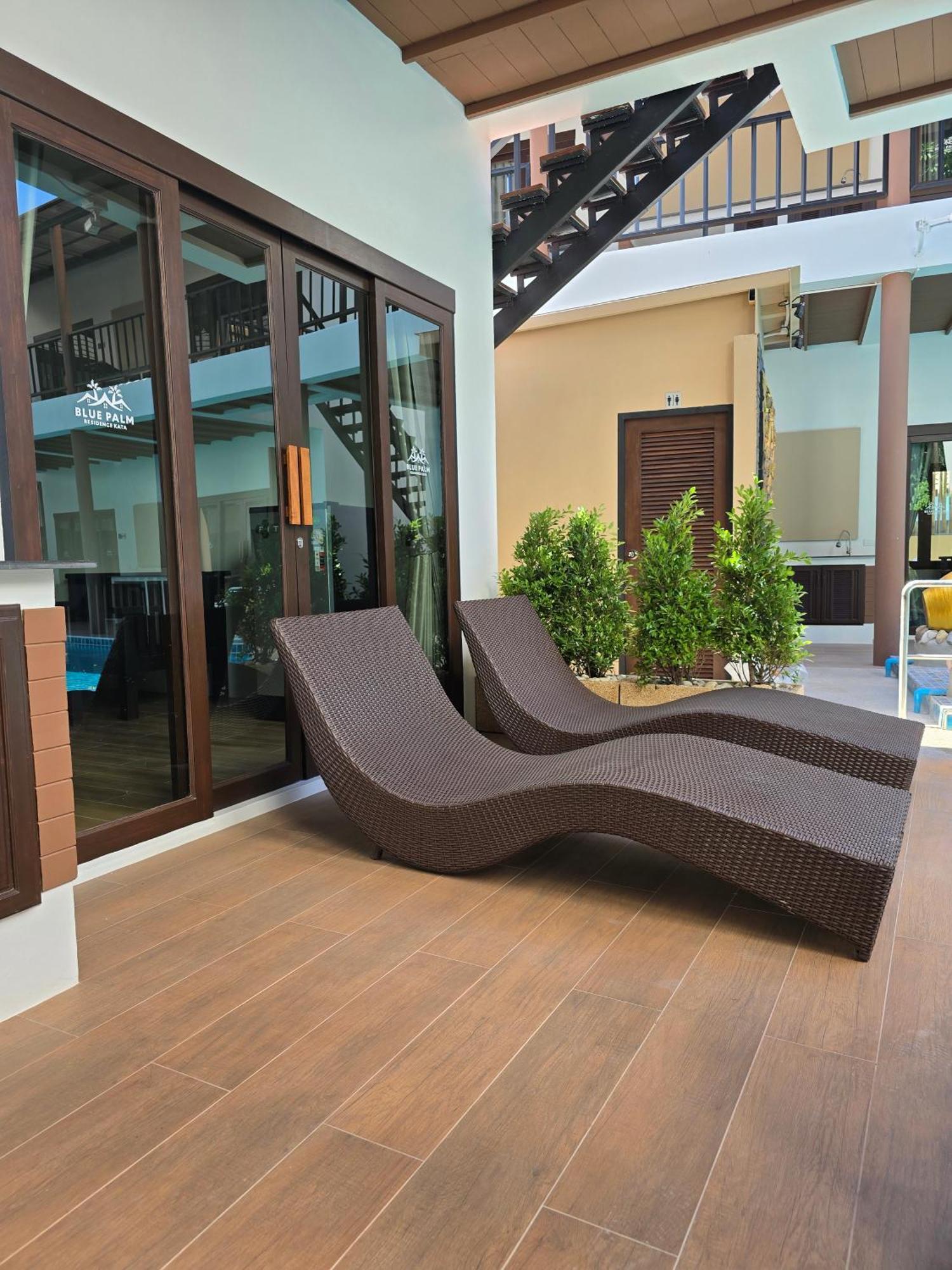 Blue Palm Residence Kata Екстериор снимка